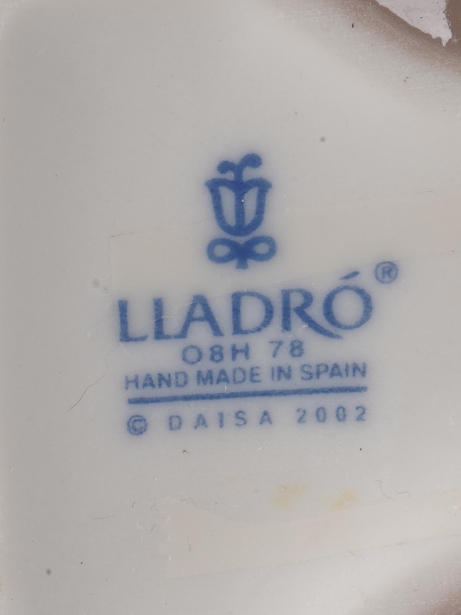LLADRO SPAIN PORCELAIN FIGURINE TIME TO SHARE PIC-8